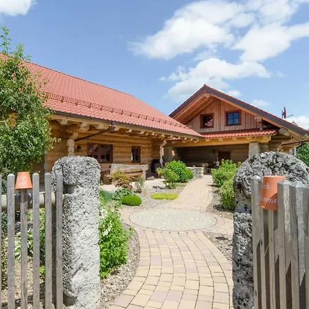 Resort Heumann's Blockhäuser Am Wald *